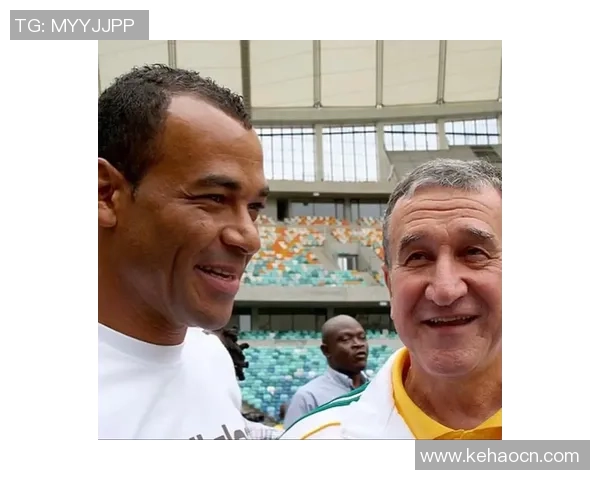 全球足球巨星齐聚一堂合照，众多顶级球员同框展现足球魅力