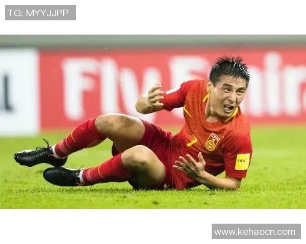 不拆封足球球星卡可能带来的收藏价值与潜在风险解析